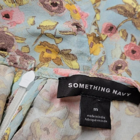 Something Navy Easy Flirty Mini Dress Size Medium - Picture 7 of 9